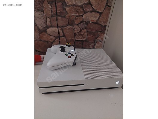 Used & Brand New Items / Gaming & Gamers Exclusive / Game Systems & Consoles / Xbox One S