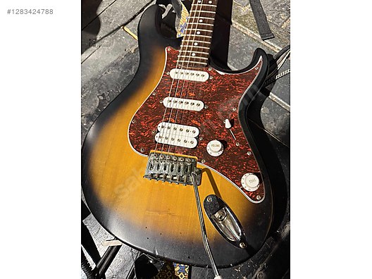 İkinci El ve Sıfır Alışveriş / Müzik / Müzik Aletleri / Telli Çalgılar / Gitar / Elektro