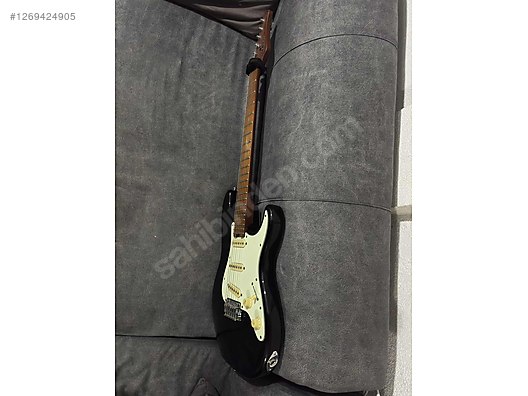 Schecter Elektro Gitar