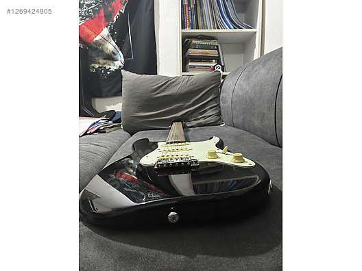 Schecter Elektro Gitar