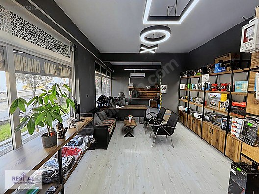 BEŞEVLER CADDESİNDE SATILIK DÜKKAN.