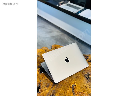 Apple Macbook / ÖZEL SERİ 2017 MACBOOK PRO İ7 16 RAM 256 SSD 13.3