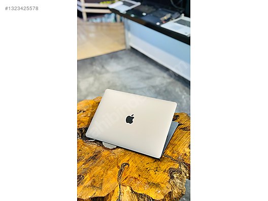 Apple Macbook / ÖZEL SERİ 2017 MACBOOK PRO İ7 16 RAM 256 SSD 13.3