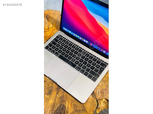 Apple Macbook / ÖZEL SERİ 2017 MACBOOK PRO İ7 16 RAM 256 SSD 13.3