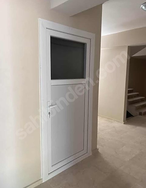 Pimapen Pvc Kapı rekli ve beyaz