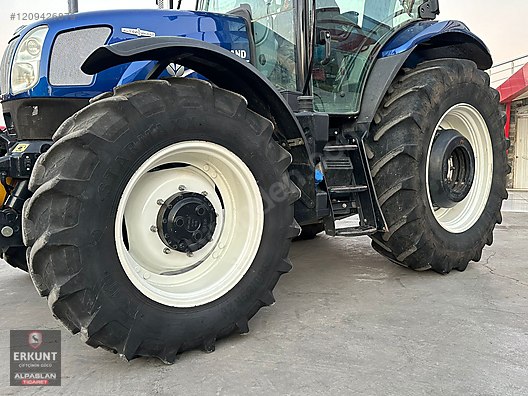 Machinery / Agricultural Machines / Tractors / New Holland / T6.160