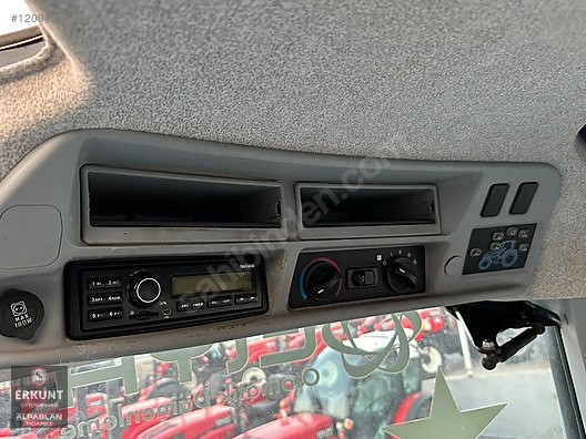 Machinery / Agricultural Machines / Tractors / New Holland / T6.160