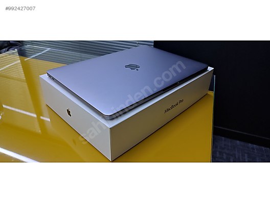 newest model of apple laptops 2017