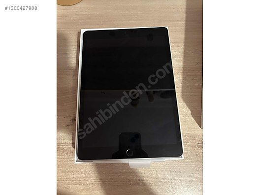 Apple / iPad 9 / İpad 64 gb 9.nesil yeni gibi model a2602 on