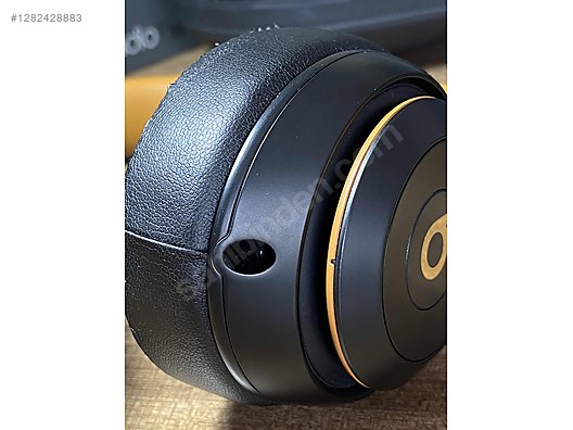 Used & Brand New Items / Cell Phones & Accessories / Accessories / Bluetooth Headphones