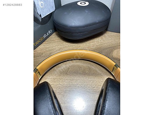 Used & Brand New Items / Cell Phones & Accessories / Accessories / Bluetooth Headphones