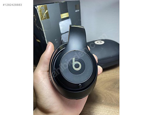 Used & Brand New Items / Cell Phones & Accessories / Accessories / Bluetooth Headphones