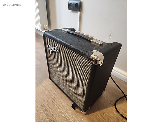 Fender Rumble 15 V3 Bass Amfisi - Gitar Amfisi ve Diğer Enstrüman