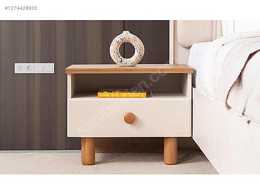 Used & Brand New Items / Home Decor / Furniture / Bedroom / Bedroom Furniture Set