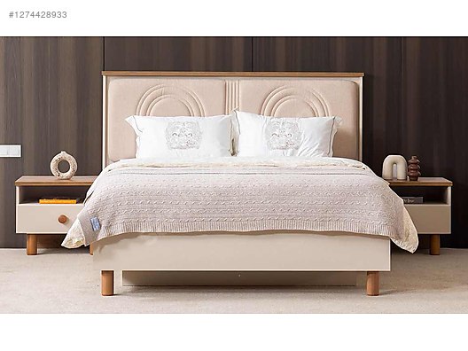 Used & Brand New Items / Home Decor / Furniture / Bedroom / Bedroom Furniture Set