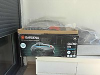 Çim biçme makinesi