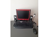 Ofis işleri için masaüstü bilgisayar