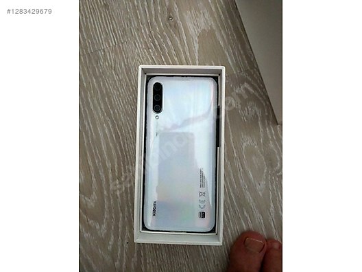 Used & Brand New Items / Cell Phones & Accessories / Cell Phones / Xiaomi / Mi A3
