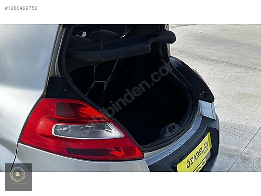 Vasıta / Otomobil / Renault / Megane / 1.5 dCi / Authentique