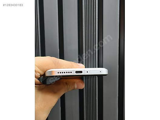 Used & Brand New Items / Cell Phones & Accessories / Cell Phones / Xiaomi / 14 Ultra