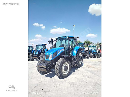 Machinery / Agricultural Machines / Tractors / New Holland / TR5.115