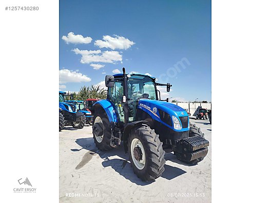 Machinery / Agricultural Machines / Tractors / New Holland / TR5.115
