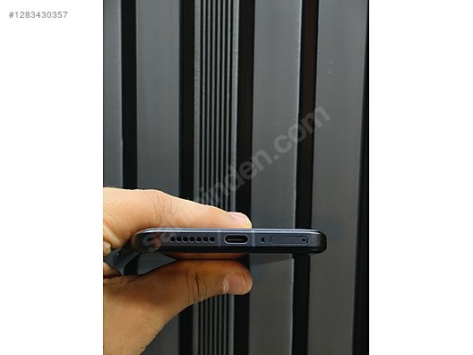 Used & Brand New Items / Cell Phones & Accessories / Cell Phones / Xiaomi / 14 Ultra