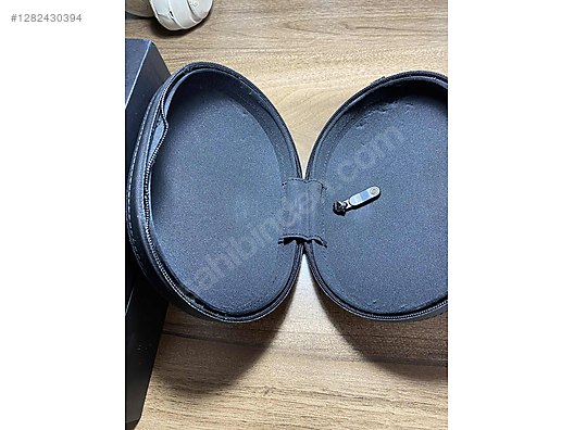 Used & Brand New Items / Cell Phones & Accessories / Accessories / Bluetooth Headphones