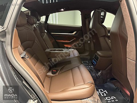 Vasıta / Otomobil / Porsche / Taycan / Turbo S