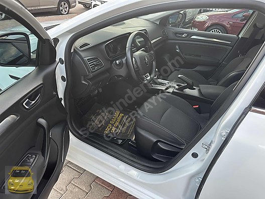 Vasıta / Otomobil / Renault / Megane / 1.5 Blue DCI / Touch