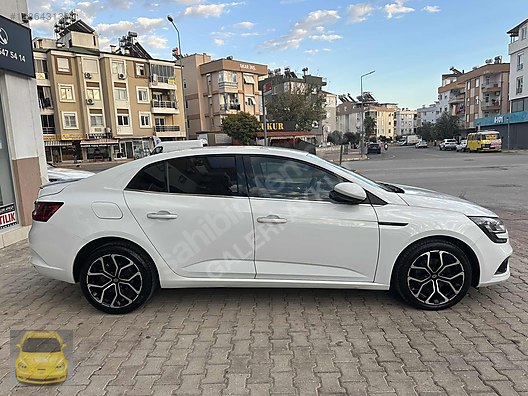 Vasıta / Otomobil / Renault / Megane / 1.5 Blue DCI / Touch