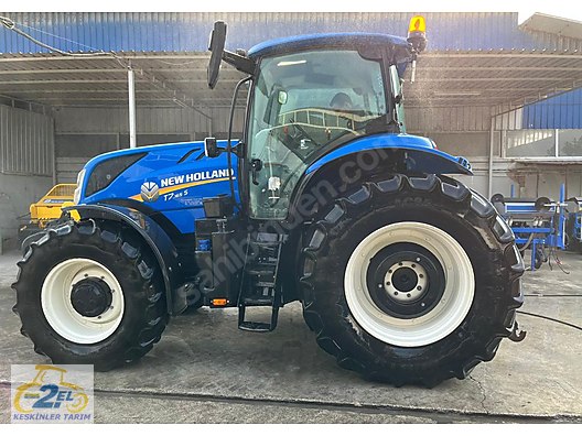Machinery / Agricultural Machines / Tractors / New Holland / T7.165S