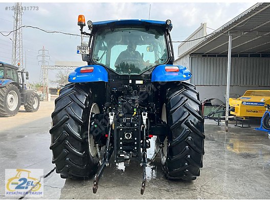 Machinery / Agricultural Machines / Tractors / New Holland / T7.165S