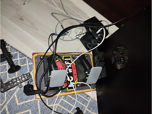 Used & Brand New Items / Gaming & Gamers Exclusive / Gaming Equipment / PC Game Racing Wheels