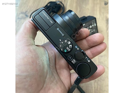 中古　Nikon COOLPIX P300 中古：AB(良品)】ニコン COOLPIX P300 ブラック | 2445220018998