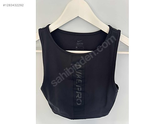 Used & Brand New Items / Clothing & Accessories / Women / Clothing / Tops