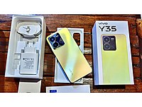 SIFIR AYARINDA TEMİZ KULLANILMIŞ VİVO Y35