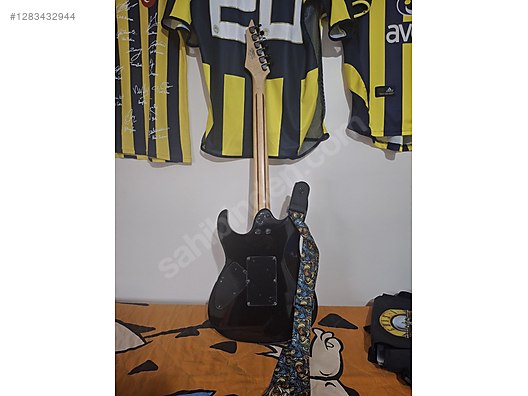 İkinci El ve Sıfır Alışveriş / Müzik / Müzik Aletleri / Telli Çalgılar / Gitar / Elektro