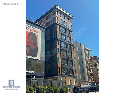 Sahrayıcedit E5'te Emsalsiz Konumda 2500m2 Kiralık Komple Bina