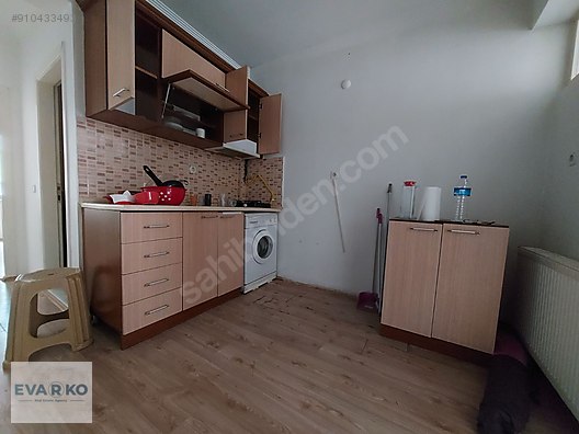 Evarko Dan Menderes Caddesi Arkasi 1 1 Esyali Kiralik Daire Kiralik Daire Ilanlari Sahibinden Com Da 910433493