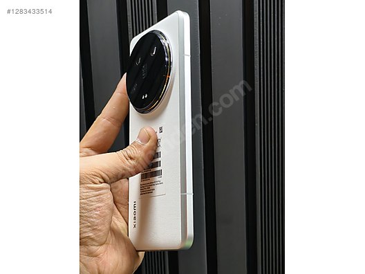 Used & Brand New Items / Cell Phones & Accessories / Cell Phones / Xiaomi / 14 Ultra