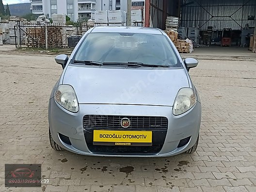 Fiat / Punto / Grande 1.3 Multijet / Active / USTAOĞLU'NDAN 2011 FİAT PUNTO  1.3 MULTİJET MANUEL at  - 1127009238