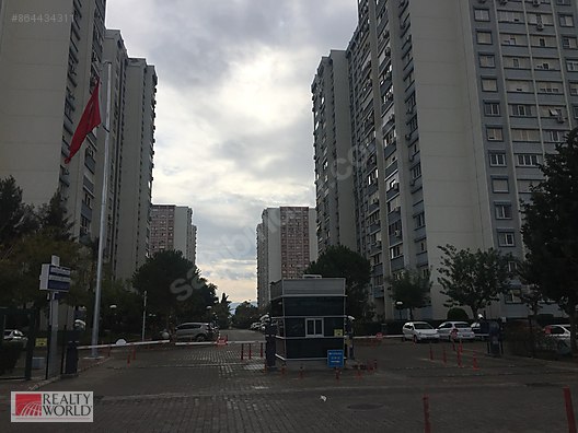 Izmir Karsiyaka Realty World Pusula Gayrimenkul Emlak Ilanlari Sahibinden Com Da