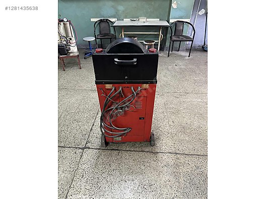 Machinery / Industrial / Industrial Machines / Automotive