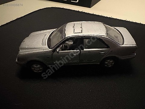 Mercedes Benz E320 W210 Diecast Model Araba 1:36 on sahibinden.com