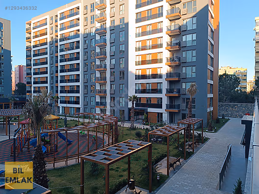 Siltaş Premıum Sitesinde balkonlu yaklaşık 15 metre kare