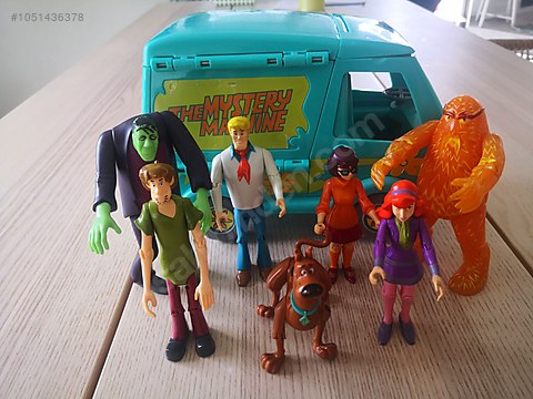 Scooby Doo gizem arabası ve arkadaşları + 2 canavar karakter at ...