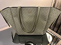 Mıchael kors orjinal su yeşili çanta