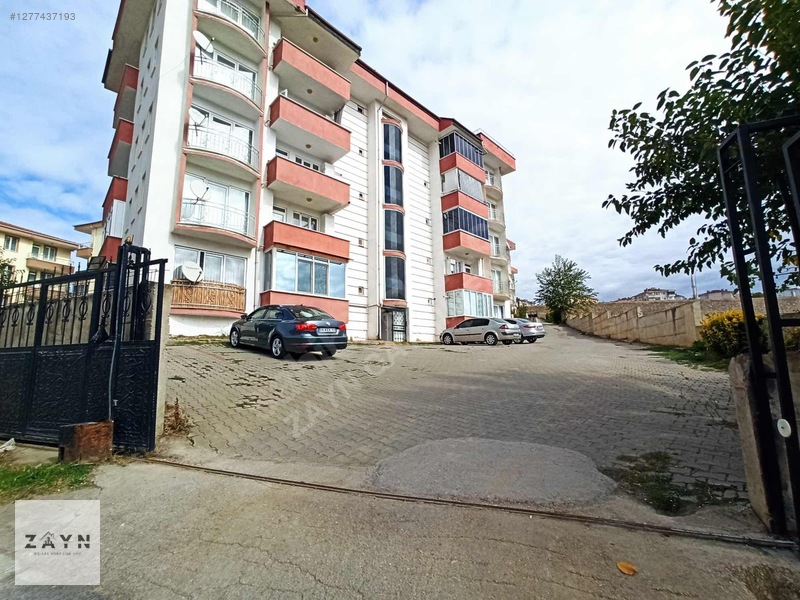 İNEGÖL ALANYURT'DA (3+1) 140 m2-ARA KAT-E.BANYOLU-DOĞALGAZLI
