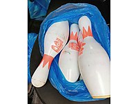 Temiz Bowling Topu Ve Labutları